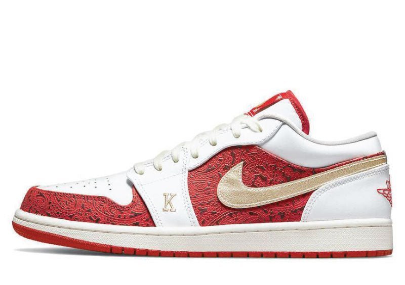 Air Jordan 1 Low SE Spades