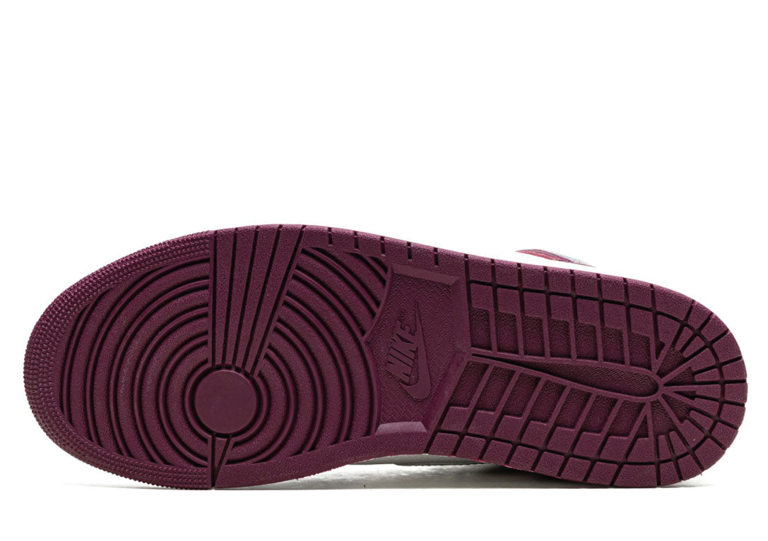 Air Jordan 1 Retro High OG Bordeaux