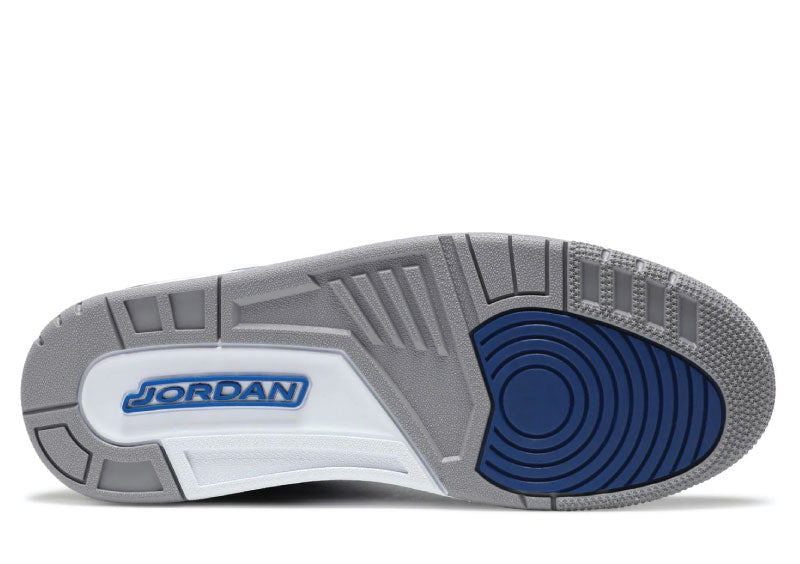 Air Jordan 3 Varsity Royal