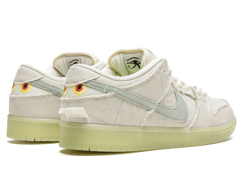 Dunk Low SB Mummy