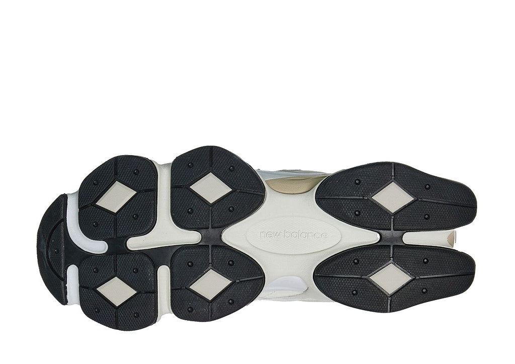 New Balance 9060 Sea Salt Castlerock