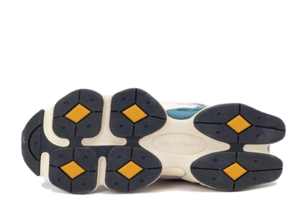 New Balance 9060 Taro Plum Brown