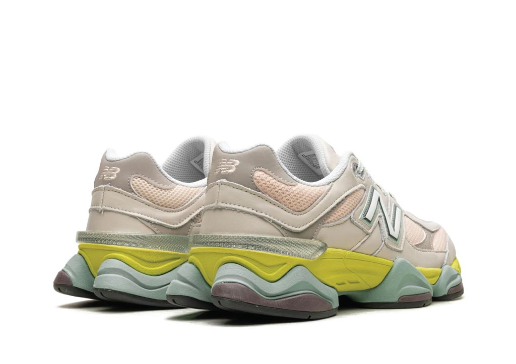 New Balance 9060 'Moonbeam Vintage Rose