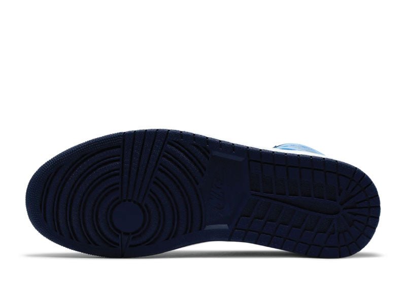 Air Jordan 1  Retro  High OG Obsidian UNC